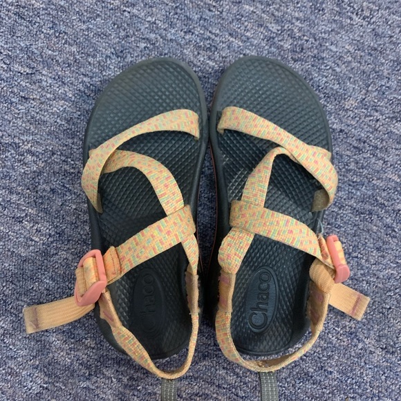 Chacos size 3 - Picture 1 of 1